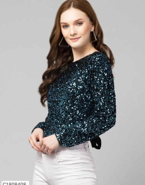 woman top-7 green